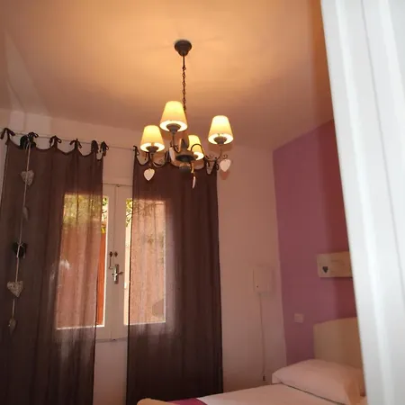 Gloria-infinityholidays Holiday home